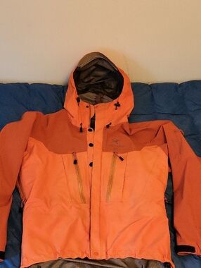 Arcteryx Alpha Sv Orginal Mens Large